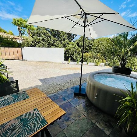 Villa Les Oliviers Spa Privatif 邦多勒 外观 照片