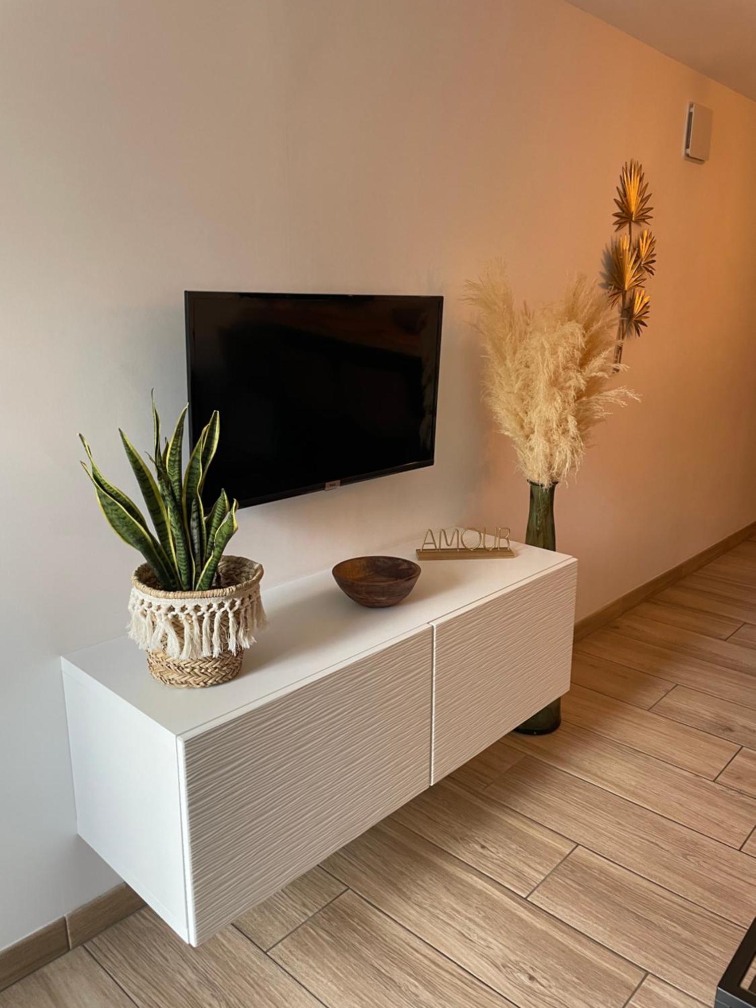 Villa Les Oliviers Spa Privatif 邦多勒 外观 照片